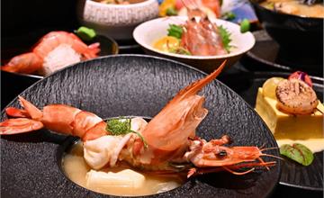 【台中美食】無二壽司｜營業至凌晨的無菜單料理、CP值超高，用餐時間都是客滿狀態