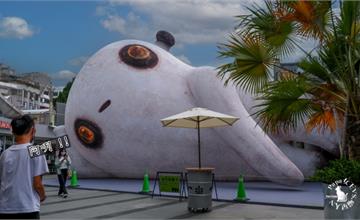 台中｜草悟系 七月半：超萌巨型怪獸降落草悟廣場，超夯打卡勝地「狀元累了 」