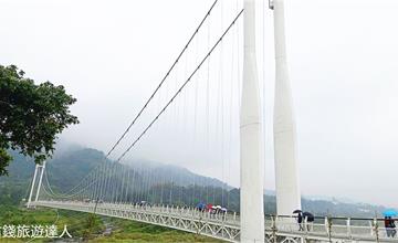 桃園｜大溪中庄吊橋：漫步全台最長懸索式吊橋，欣賞大漢溪的河上風光！