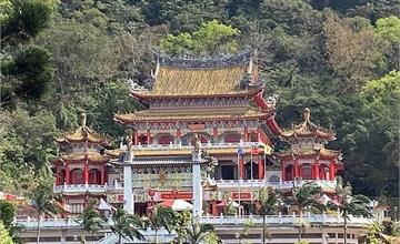台北文山｜別再說這裡是情侶禁地了！來指南宮靜下心、探索廟宇建築奧妙～