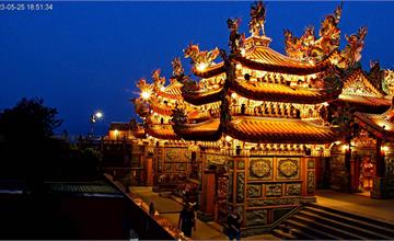 新北｜烘爐地：突破空間限制，有網路就能看百萬夜景！全台最大土地公像就在南勢角山