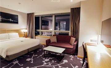 韓國釜山｜Avani Central Busan Hotel：高樓都會夜景、舒適商務飯店，門口巴士直達機場、交通超便利