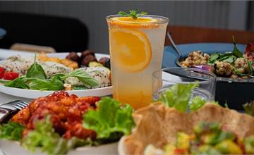 台中｜OOO蔬食餐酒館：靈魂咖哩飯、紅酒肉醬植物肉好吃到直接滅盤！近台中科博館