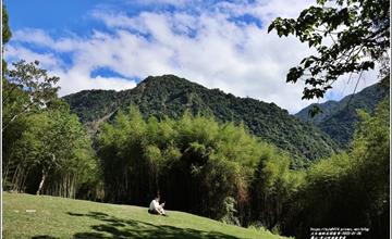 花蓮｜羅山遊憩區：泥火山、大魚池、瀑布景觀必訪！穿梭幽靜絕美竹林間，一秒走進電影