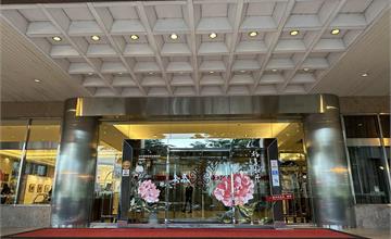 台中｜福華大飯店：星級老字號品牌也有豐富設施體驗！優雅東方配置，近逢甲、東海夜市