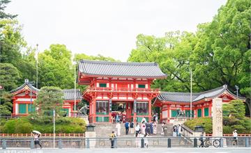 日本｜京都八坂神社：日本三大祭典「祇園祭」舉辦地！好逛又好拍，順道觀光花見小路