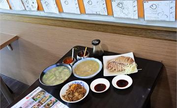 新北｜珍品餐飲坊：新莊鴨肉專賣店，主打現點現炒鴨肉湯，無骨鴨肉盤配上鴨滷飯好好吃