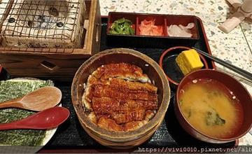 台中｜大江戶町鰻屋：厚實撲香烤鰻魚，鹹甜醬汁搭配越光米、烤海苔，一吃就上癮