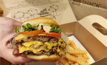 日本大阪｜Shake Shack：「美國紐約最好吃漢堡」大阪吃得到！招牌三層厚牛肉堡、波浪薯條必點