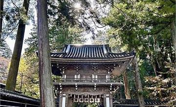 日本石川｜那谷寺：崇尚自然神靈的千年古寺，巨大奇岩、紅楓滿山，登錄法國米其林一星風景