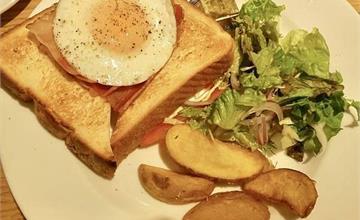 日本愛知|義式料理MACCARONI:名古屋車站早午餐推薦!酥脆吐司、金黃太陽蛋,出發前先填飽肚子