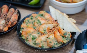 新北永和│漁中躍活蝦料理:泰國蝦8吃新鮮又美味!永安市場海鮮餐廳推薦,還能買平價生鮮