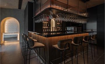 台北｜STAR HUTONG 星胡同：在大巨蛋享受全家第一家「星級燒肉」餐酒料理，三強聯手，尊榮啟航！