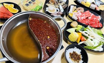 新北｜何家香香麻辣鴛鴦鍋：超過60種食材吃到飽，一人不到500元，CP值超高！
