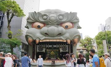 日本大阪｜難波八阪神社：隱藏住宅區的人氣神社景點，巨型獅子殿必打卡！