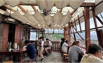 新北｜92k週末食堂：超人氣日式食堂，坐擁東北角無敵海景，品嘗稀有時令海鮮