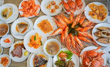 台中｜太陽百匯－潮港城：釜山海鮮季開跑！韓料上鐵板，經典海鮮、五花肉新鮮現做！