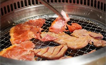 台中｜想吃燒肉不只有屋馬、茶六！台中人推薦3間CP值高燒肉店，聚餐、約會都適合