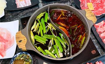 台北｜石‧撈麻辣鴛鴦鍋：加價99和牛吃到飽！多種肉品、菇菇、海鮮，還有生啤酒無限暢飲