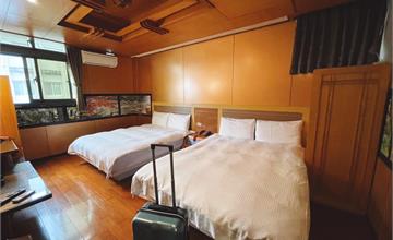 宜蘭｜山口溫泉旅館：高CP值的溫泉旅店，房內自由泡，還能到戶外露天SPA池賞夜景