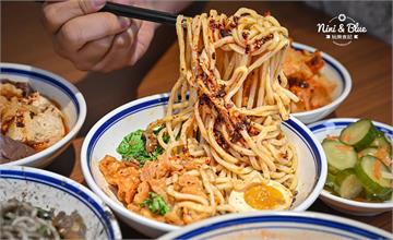 台中｜麵由辛生：夏天必吃開胃麻辣料理，爽口辣香搭配番茄豬肉麵，讓人一口接一口