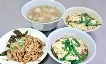 彰化｜阿美陽春麵：在地人推薦銅板小吃，乾麵、麻醬麵香而不膩，簡單又美味，近火車站