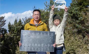 庫哈諾辛山登頂全攻略：親子挑戰高山行程，入門級百岳新手必爬！
