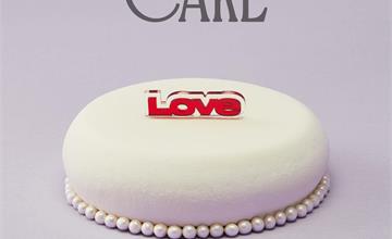 open it. 母親節蛋糕給媽咪高級的節日儀式感！